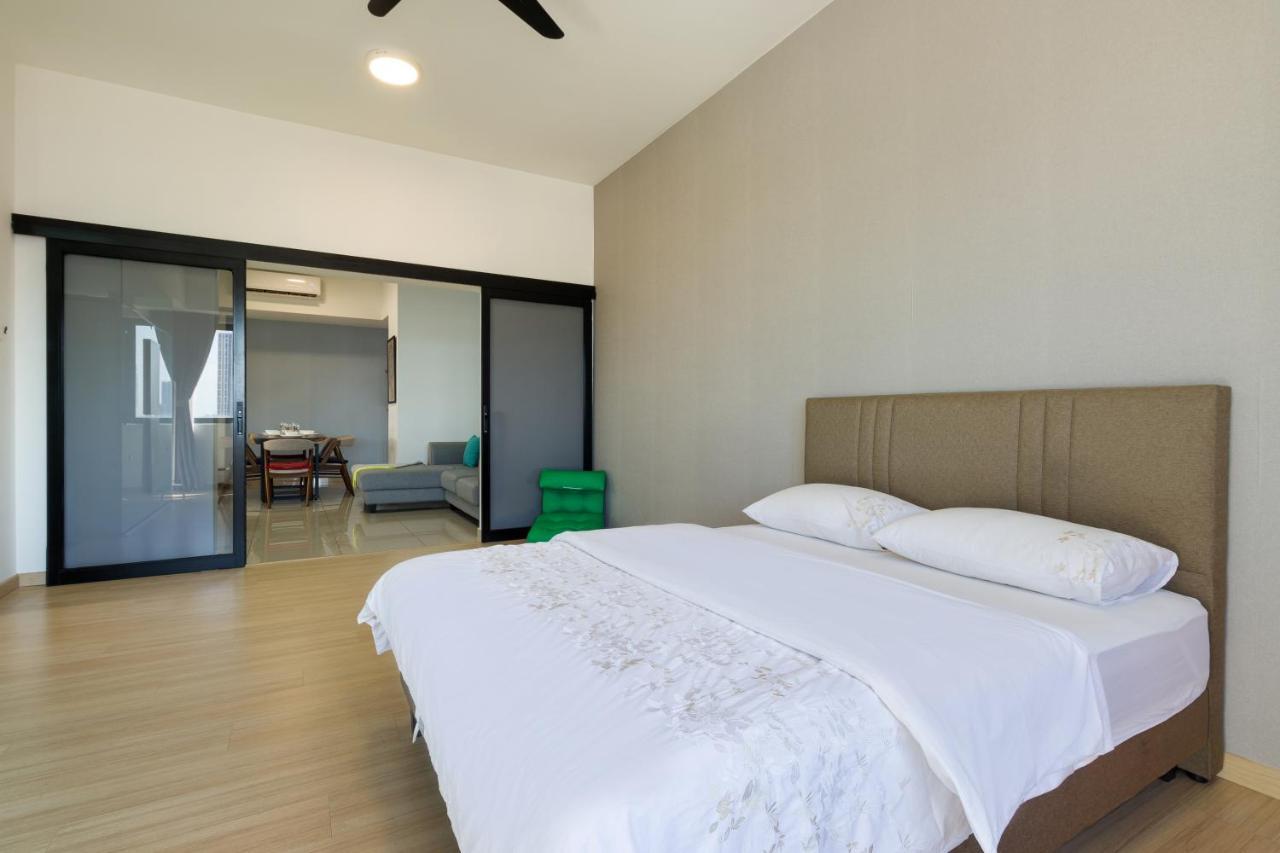Encorp Strand Residences By Airhost Kota Damansara Exterior foto