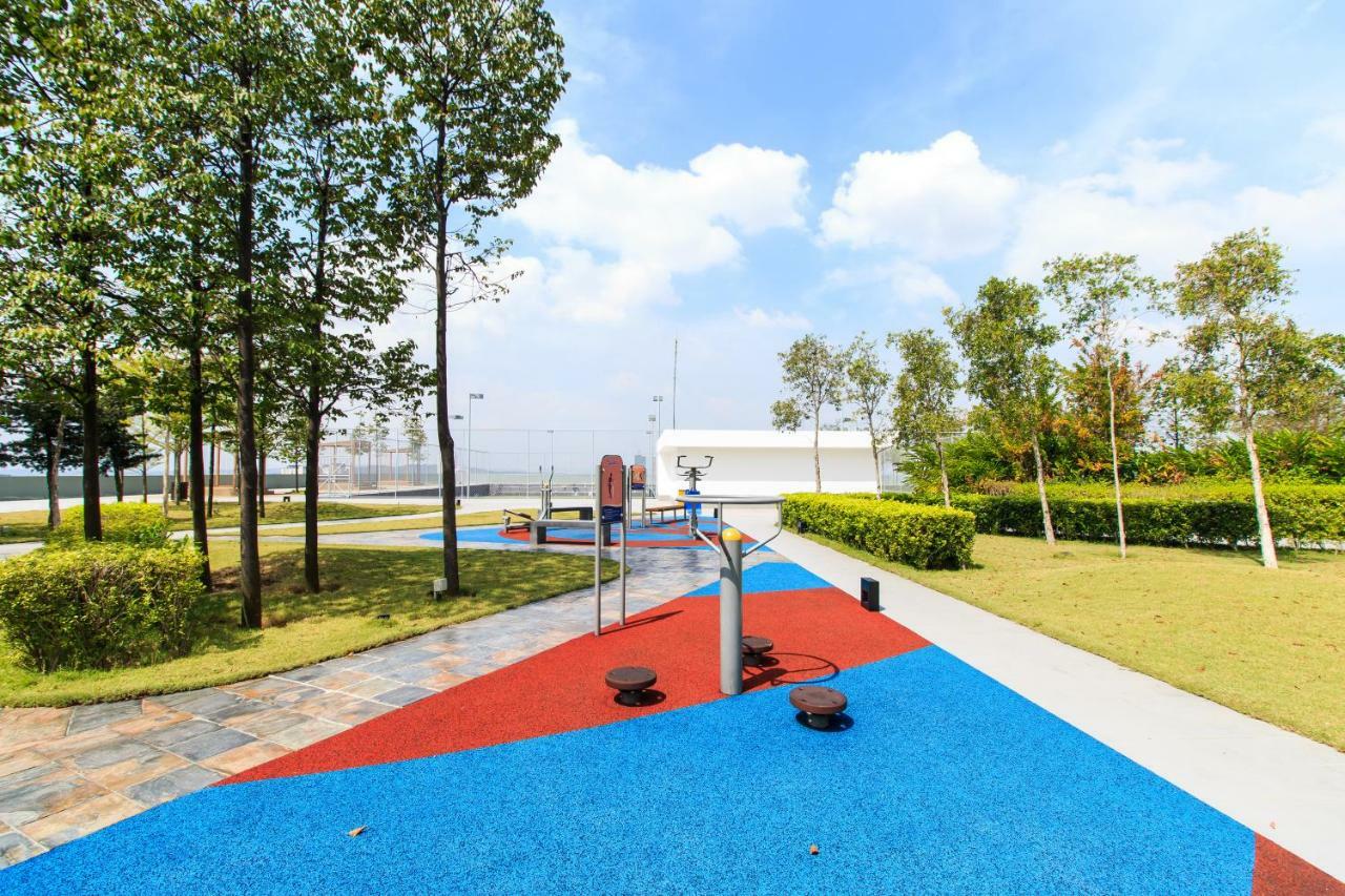 Encorp Strand Residences By Airhost Kota Damansara Exterior foto